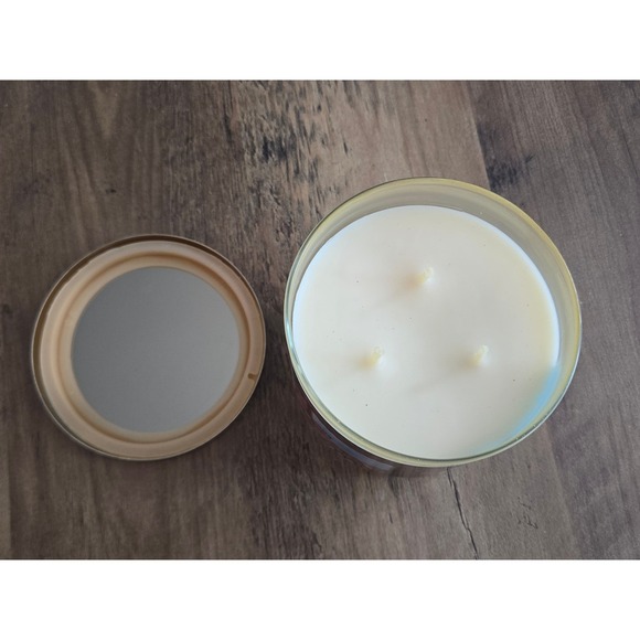 Bath & Body Works Italy Cannoli Chocolate 3 Wick Scented Candle 14.5oz 8163M8A1 - Picture 2 of 3